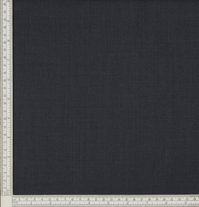Fabric sample · 83% Super 200s Wool, 17% Silk