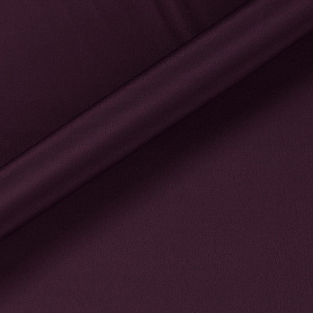 Fabric sample · 100% Silk