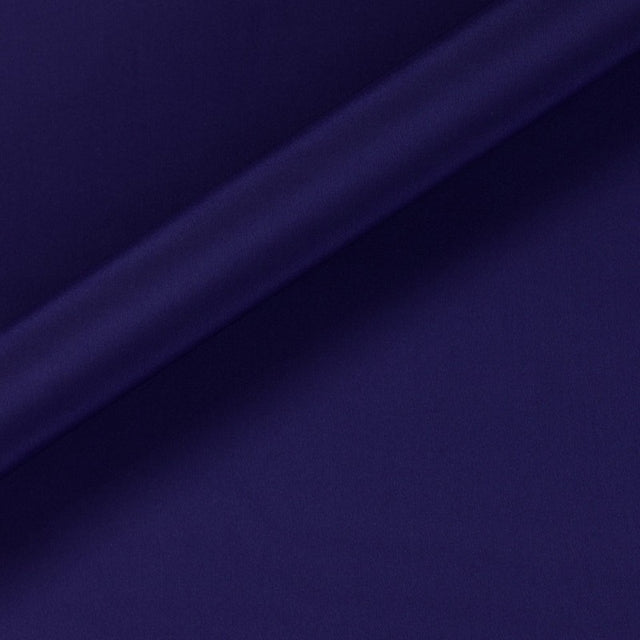 Fabric sample · 100% Silk