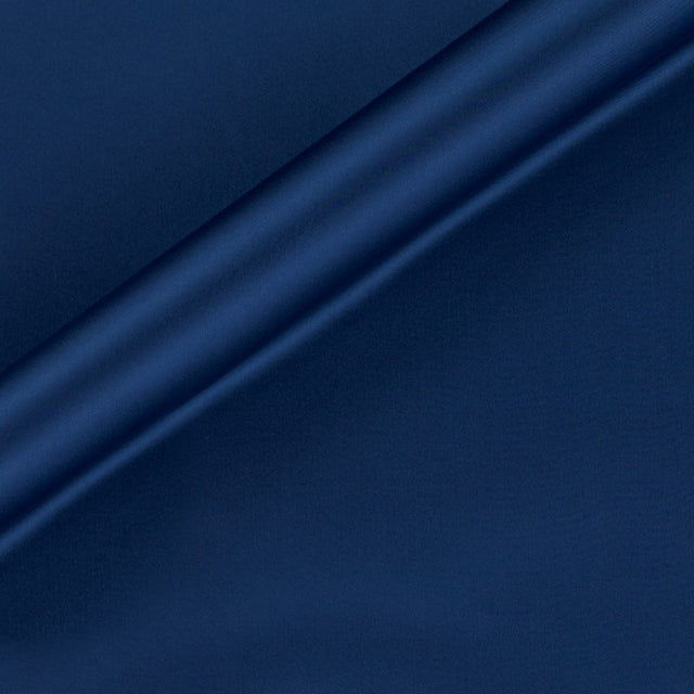 Fabric sample · 100% Silk