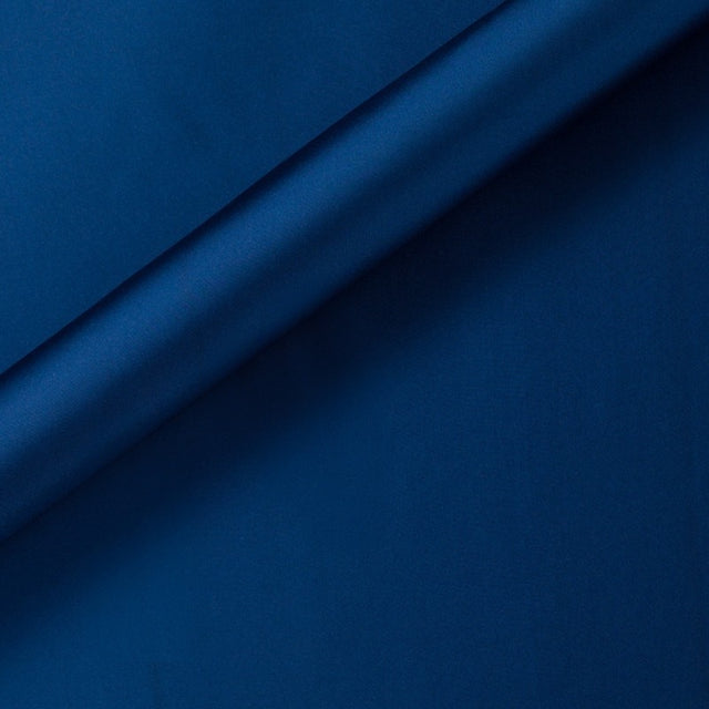 Fabric sample · 100% Silk