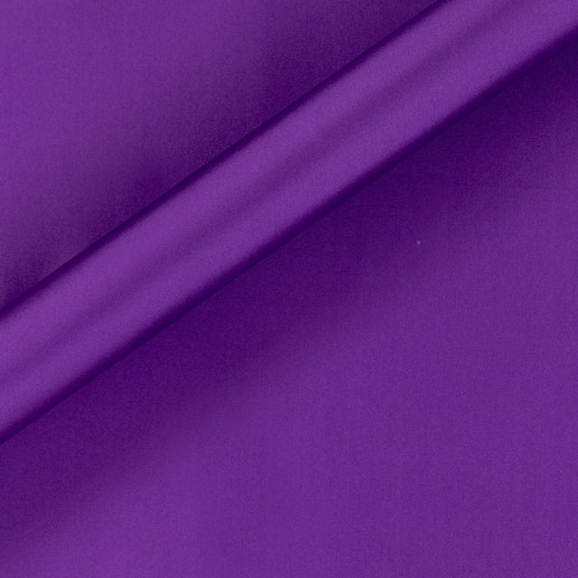 Fabric sample · 100% Silk