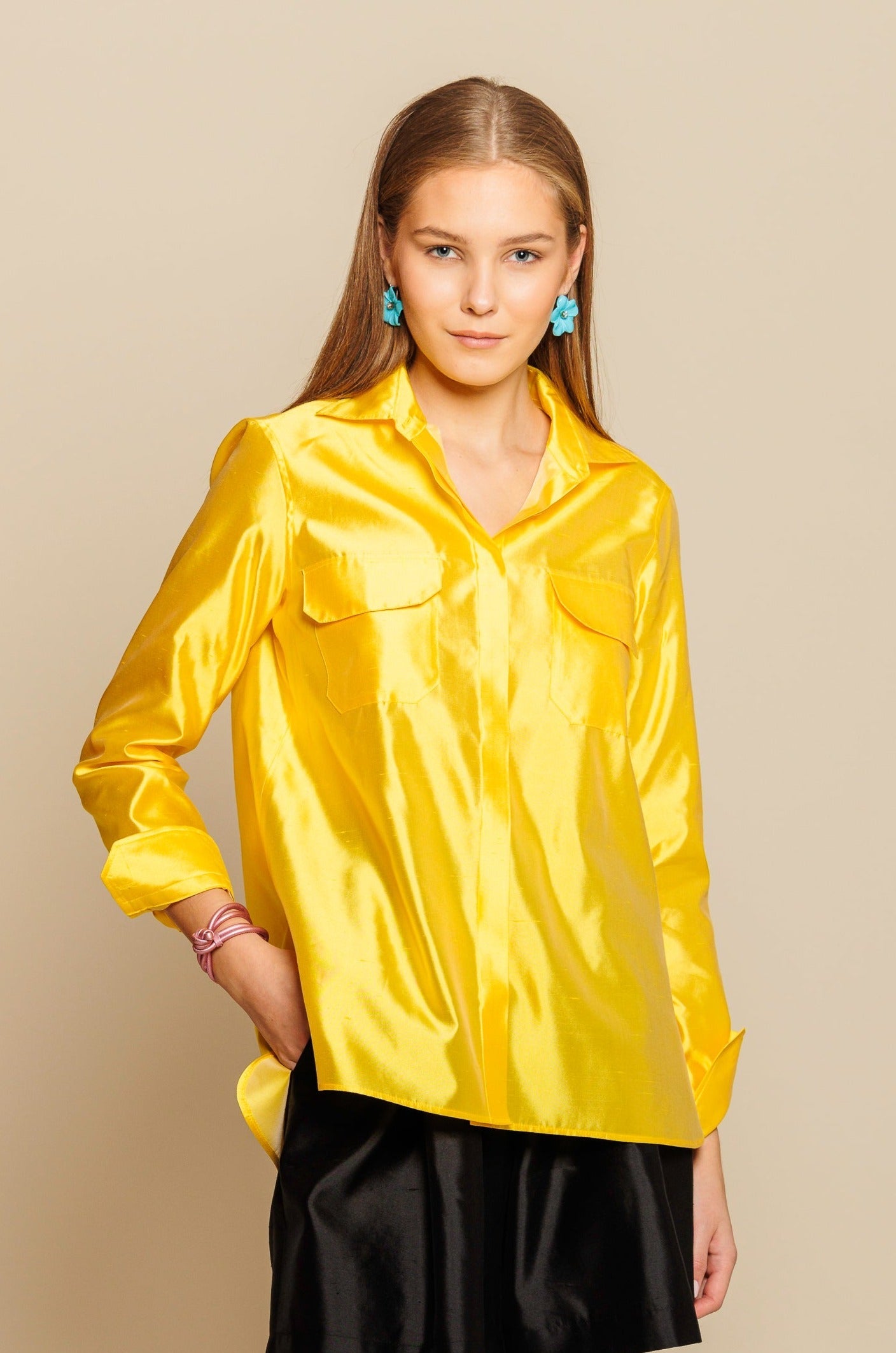 Women's Shirts & Tops