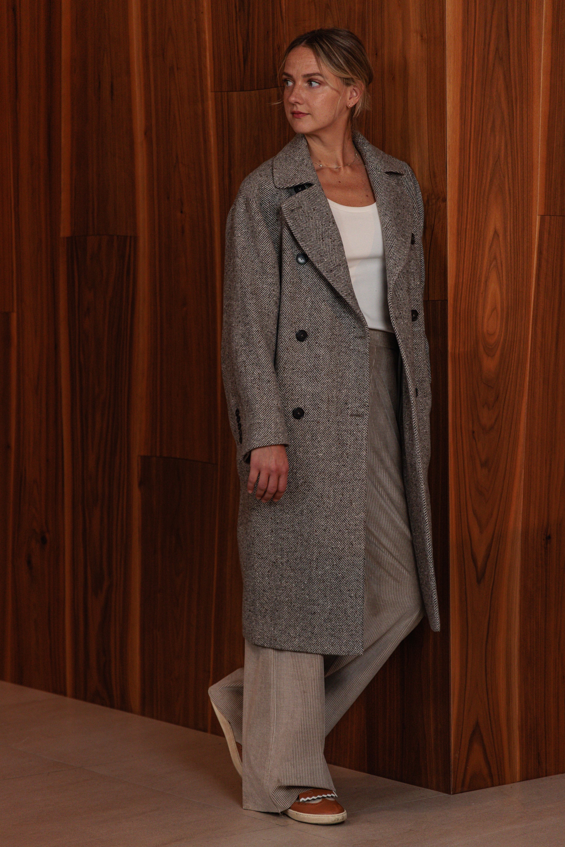 Coat "BOLZANO" / Wool Fishbone Tweed by Loro Piana