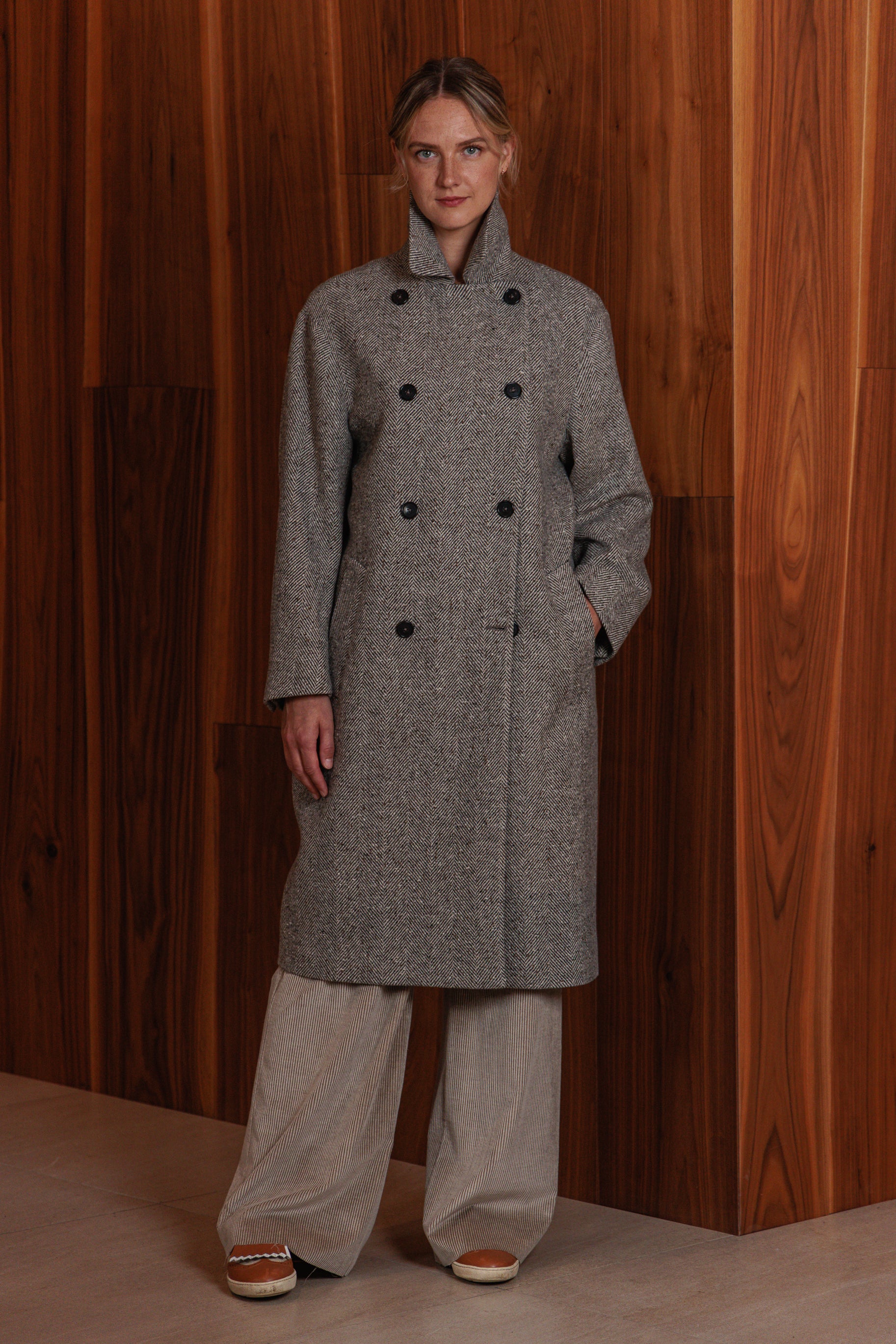 Coat "BOLZANO" / Wool Fishbone Tweed by Loro Piana