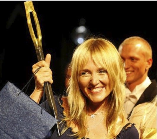 2007 / FASHION AWARD "GOLDEN NEEDLE"