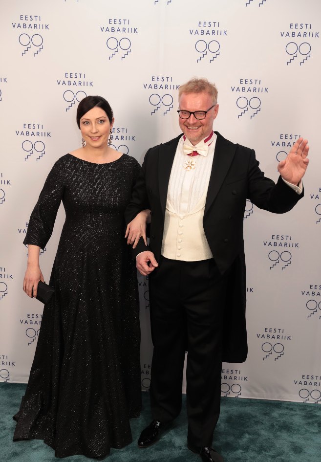 KRISTIINA TÄNAVSUU & HANS H. LUIK
