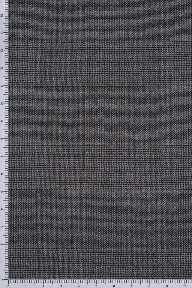 Fabric sample · 100% Super 170s Wool