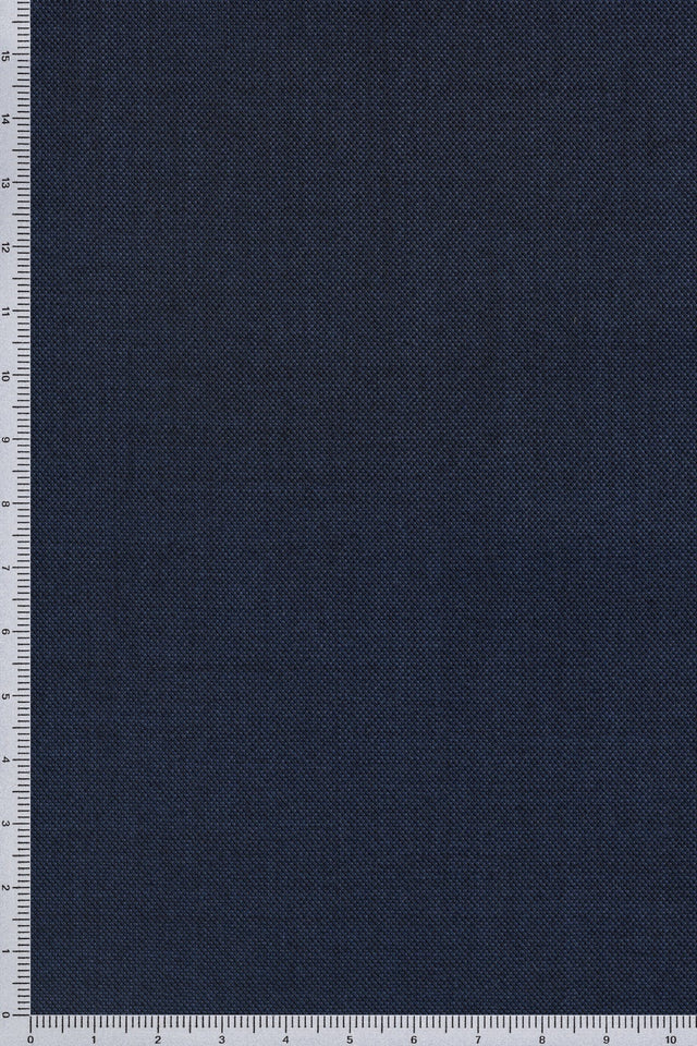 Fabric sample · 100% Super 170s Wool