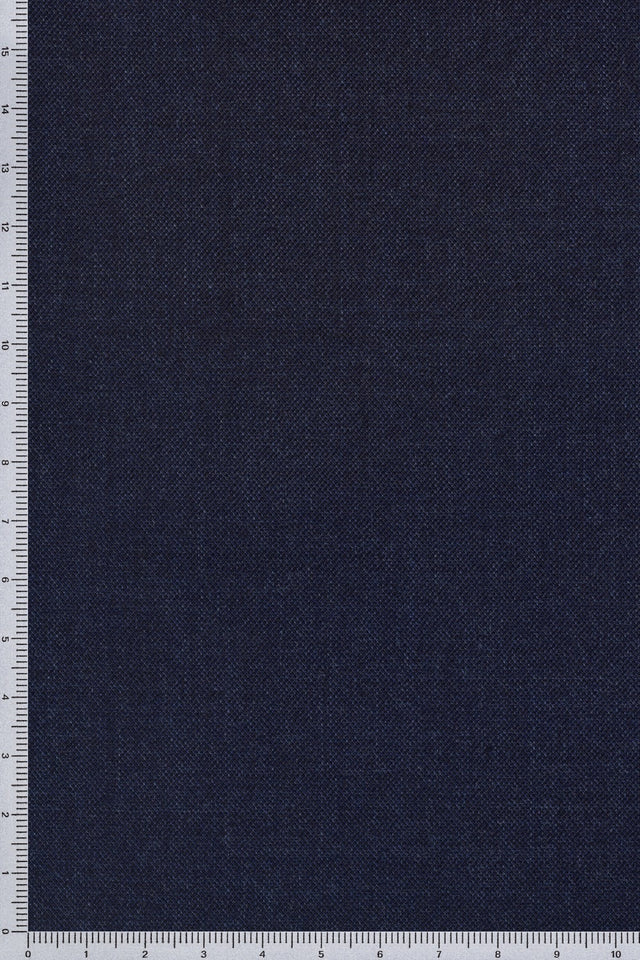 Fabric sample · 100% Super 170s Wool