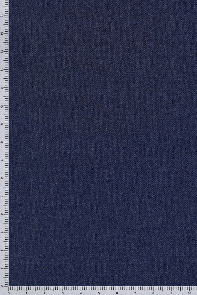 Fabric sample · 100% Super 170s Wool