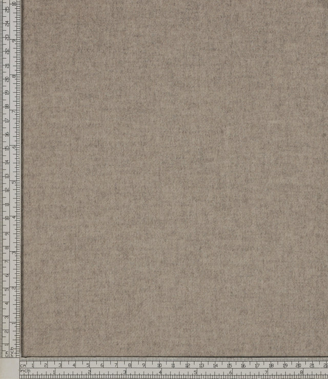 Fabric sample · 93% Super 170s Wool, 7% Cashmere