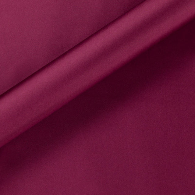 Fabric sample · 100% Silk